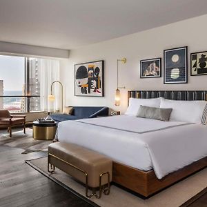 Premium King Room